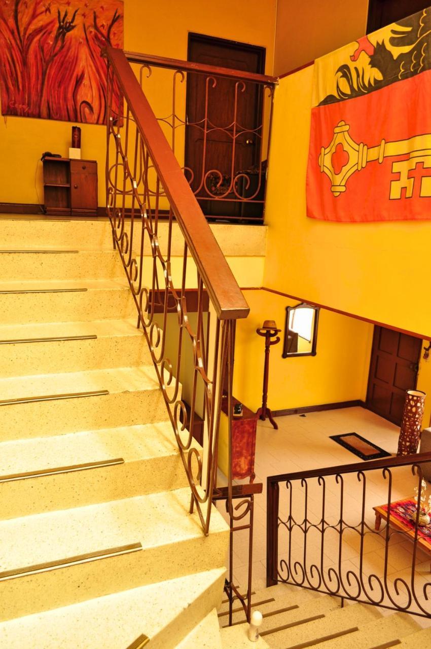 Апартаменти Casa Del Farol Калі Екстер'єр фото